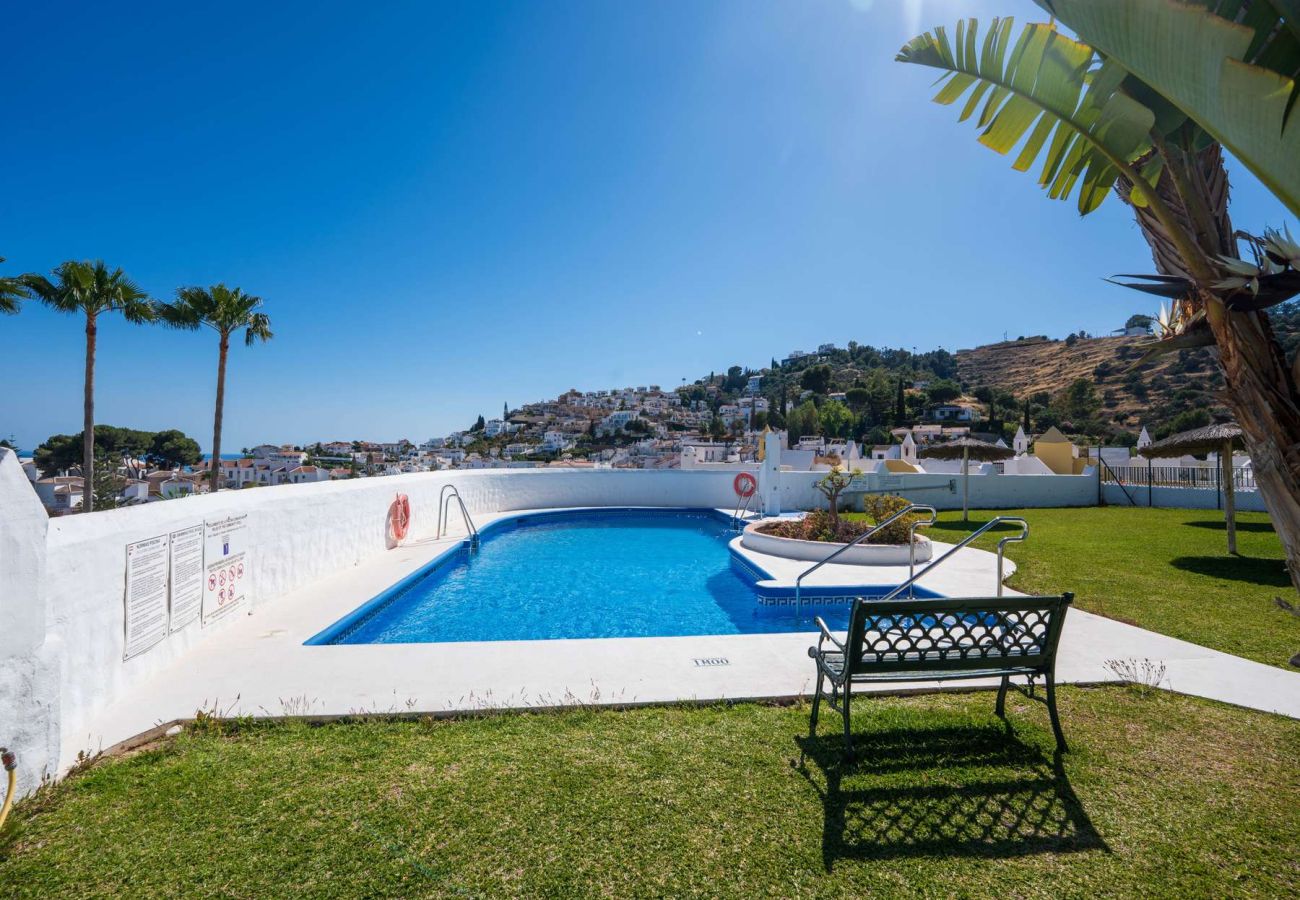 Casa a schiera a Nerja - Casablanca 9: Maisonette mit Terrassen auf mehreren Ebenen, Meerblick und Sonnenuntergang