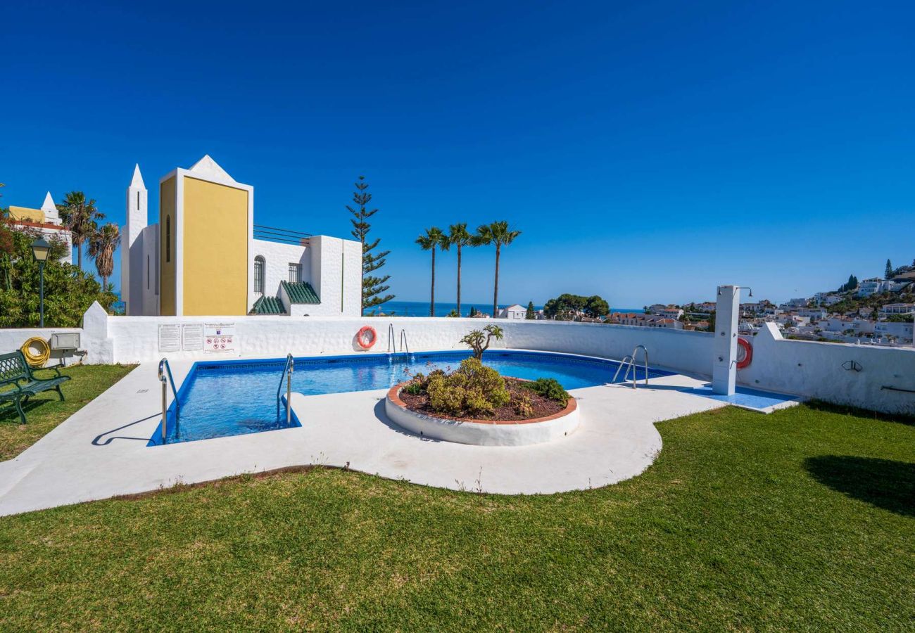 Casa a schiera a Nerja - Casablanca 9: Maisonette mit Terrassen auf mehreren Ebenen, Meerblick und Sonnenuntergang