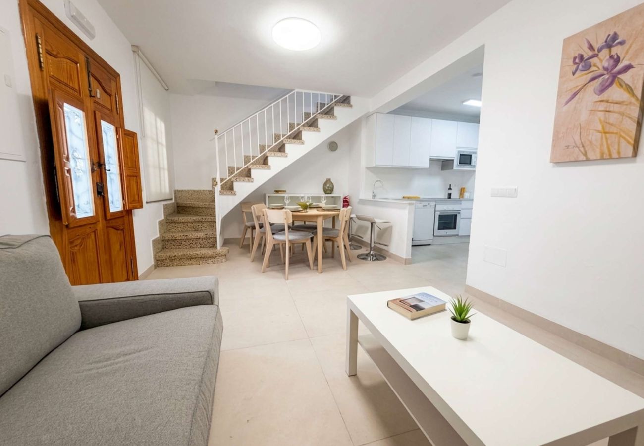 Casa a schiera a Nerja - Casa Chica: Casa vacanze con terrazza privata in Calle Cristo, Nerja