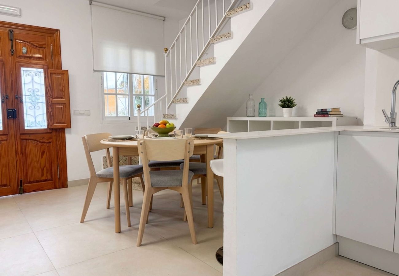 Casa a schiera a Nerja - Casa Chica: Casa vacanze con terrazza privata in Calle Cristo, Nerja