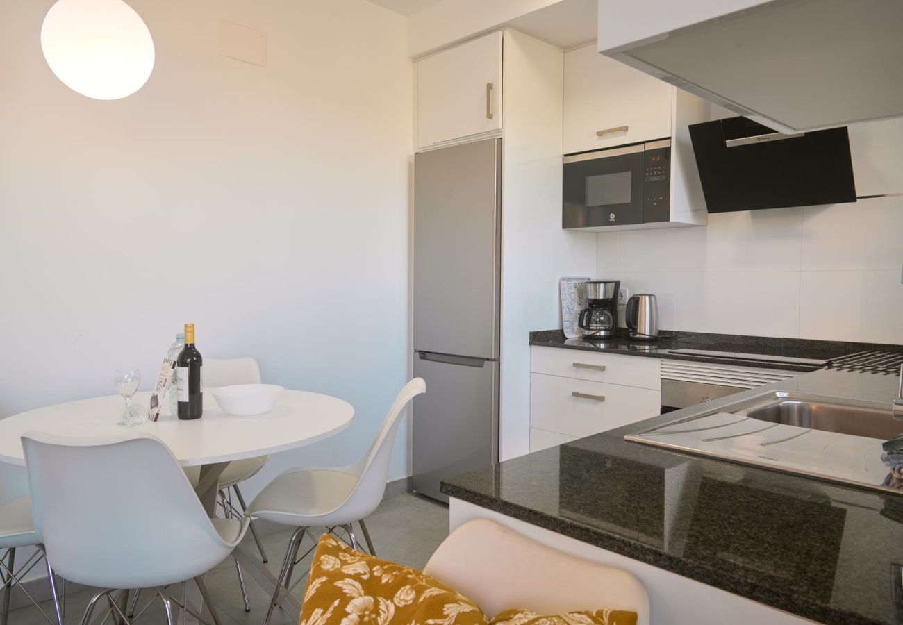 Appartamento a Nerja - Penthouse Balcón del Mar D4: 3 Terrazze e Piscina Riscaldata