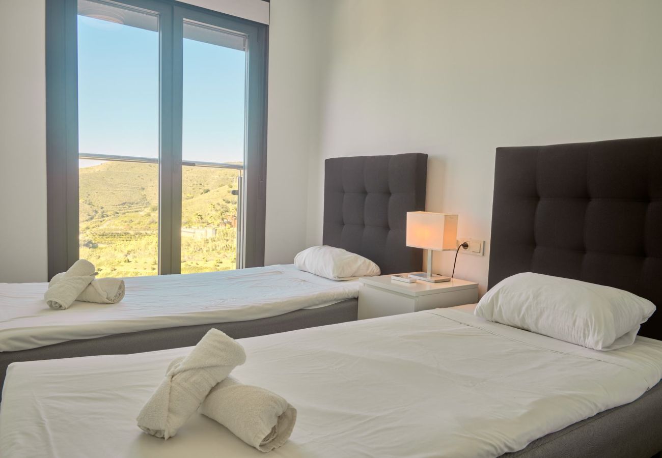 Appartamento a Nerja - Penthouse Balcón del Mar D4: 3 Terrazze e Piscina Riscaldata