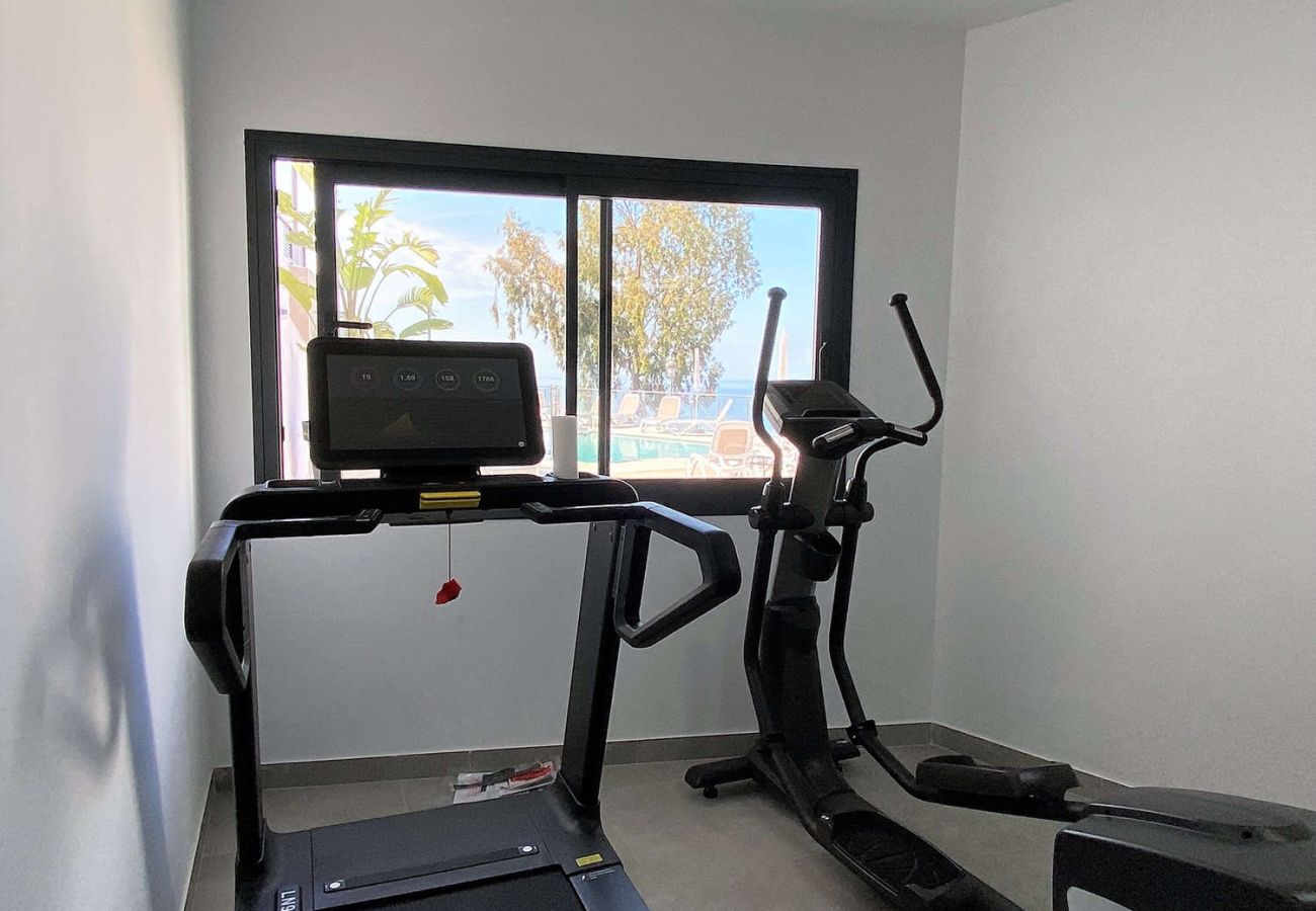 Appartamento a Nerja - Penthouse Balcón del Mar D4: 3 Terrazze e Piscina Riscaldata