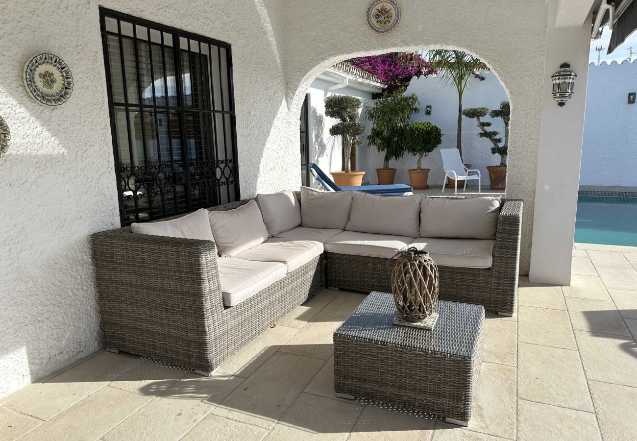 Villa a Nerja - Villa Jackson (La Casita): Villa con piscina privata a Fuente del Badén, Nerja