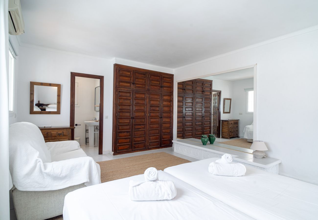 Villa a Nerja - Villa La Casita: Villa con piscina privata a Fuente del Badén, Nerja