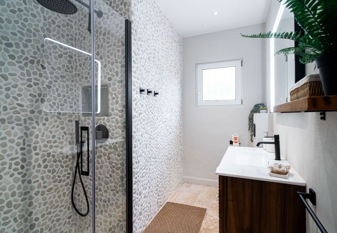 Villa a Nerja - Villa La Casita: Villa con piscina privata a Fuente del Badén, Nerja
