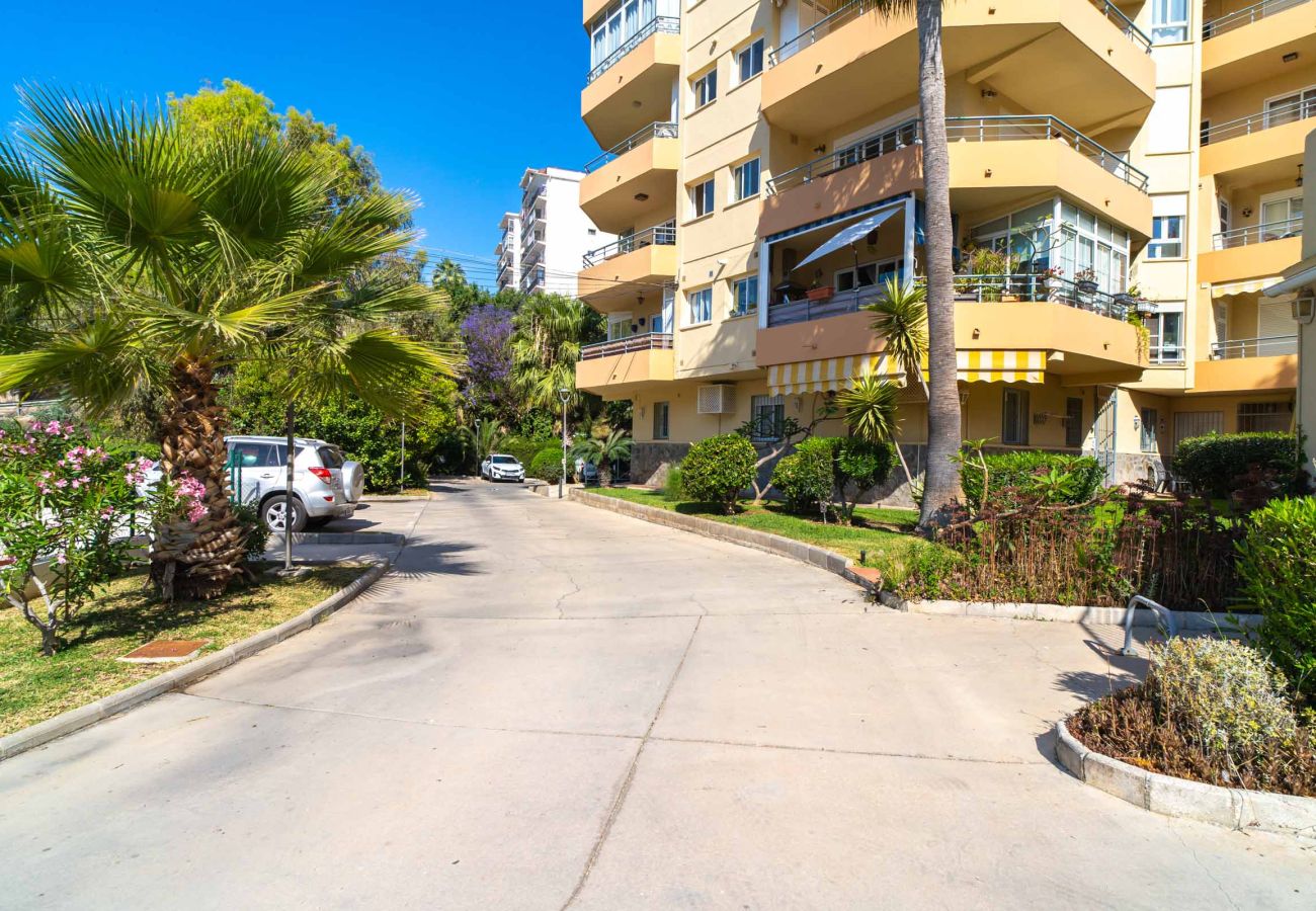 Appartamento a Nerja - Tahiti 2 7: Appartamento per famiglie per 4 persone a Playa Burriana, Nerja