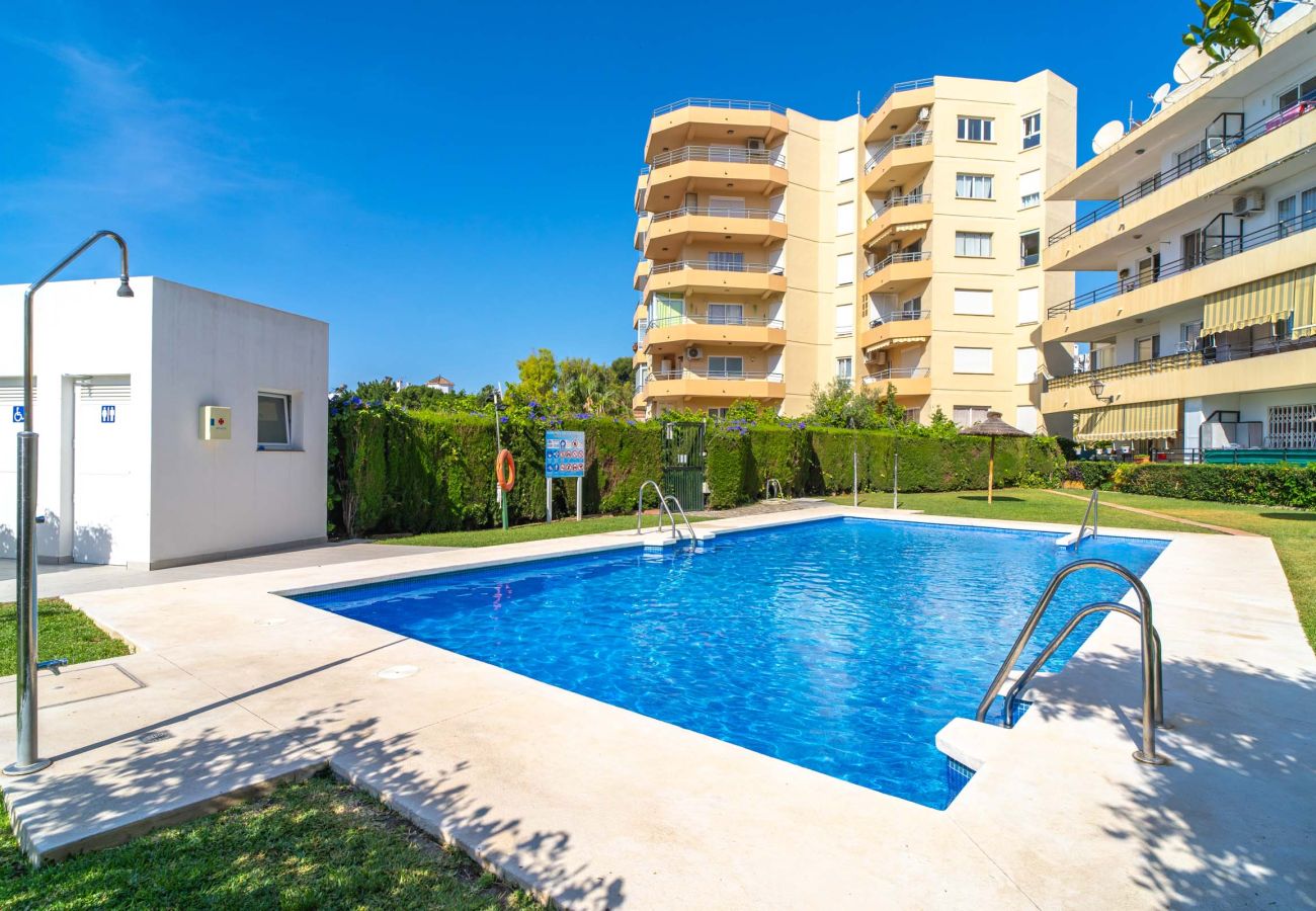 Appartamento a Nerja - Tahiti 2 7: Appartamento per famiglie per 4 persone a Playa Burriana, Nerja