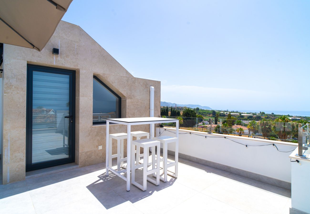 Villa a Nerja - Casa Mezcal - Villa per 4 persone con piscina privata e vasca idromassaggio a Nerja