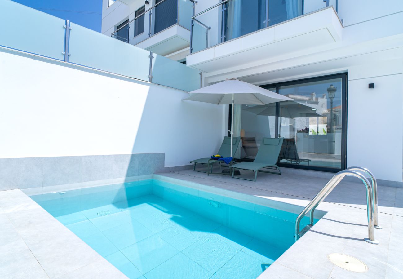 Villa a Nerja - Casa Mezcal - Villa per 4 persone con piscina privata e vasca idromassaggio a Nerja